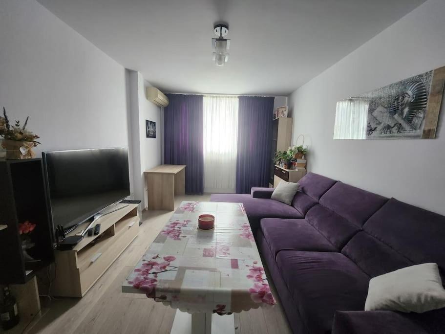 Modern Apartment. Best Location Софія Екстер'єр фото